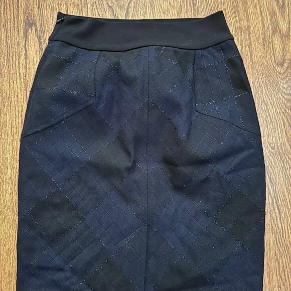 Diane von Furstenberg Blue lined Pencil Skirt size 4 career casual business - Picture 8 of 13